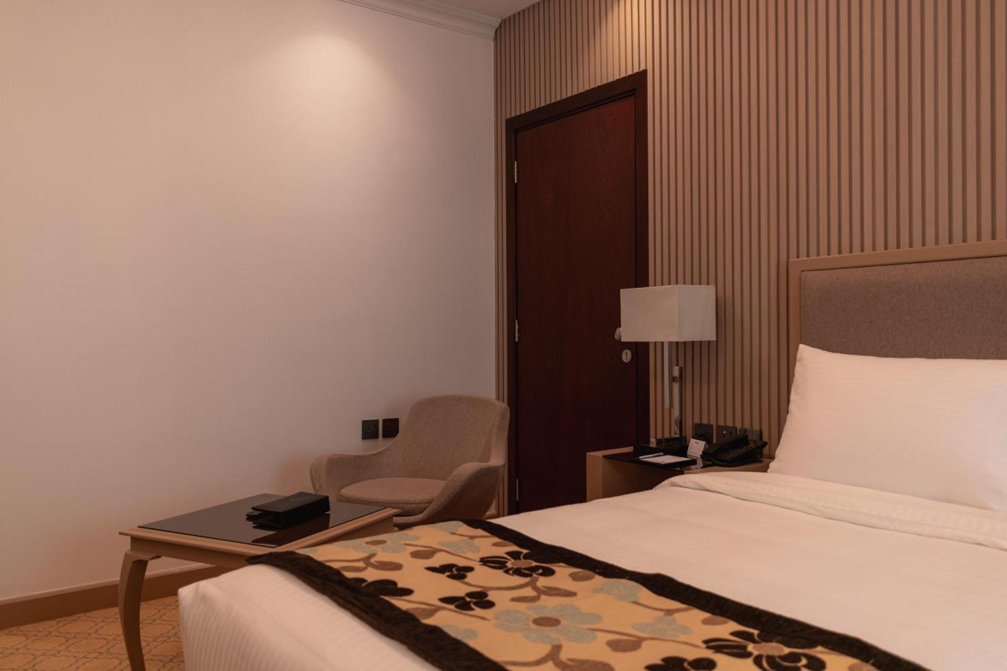 Best Western Plus Jeddah Hotel Madinah Road Exteriér fotografie