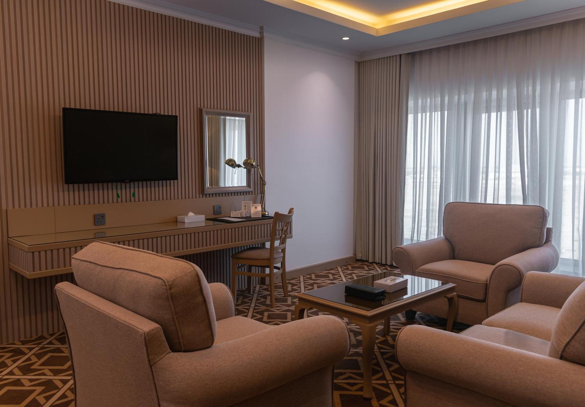 Best Western Plus Jeddah Hotel Madinah Road Exteriér fotografie